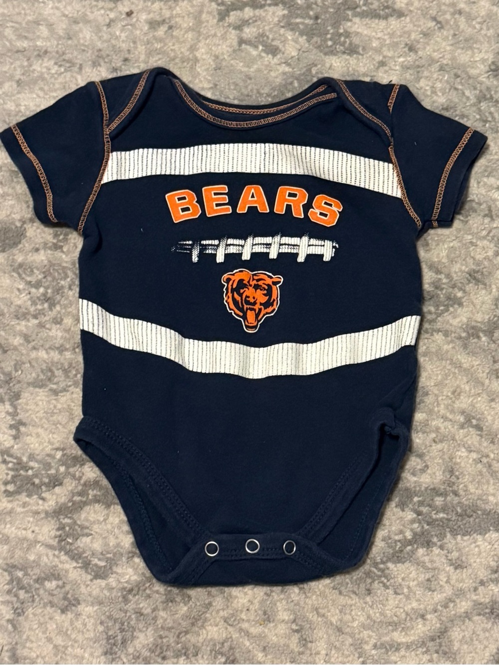 Chicago Bears Baby Bodysuit 3-6M NFL Navy Logo Infant Onesie